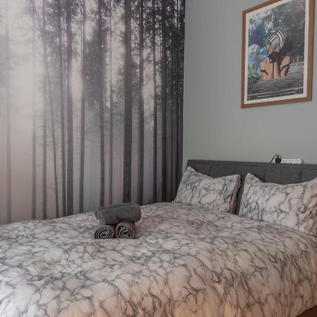Quirky, Vintage 2 Bed Flat Apartment London Exterior photo